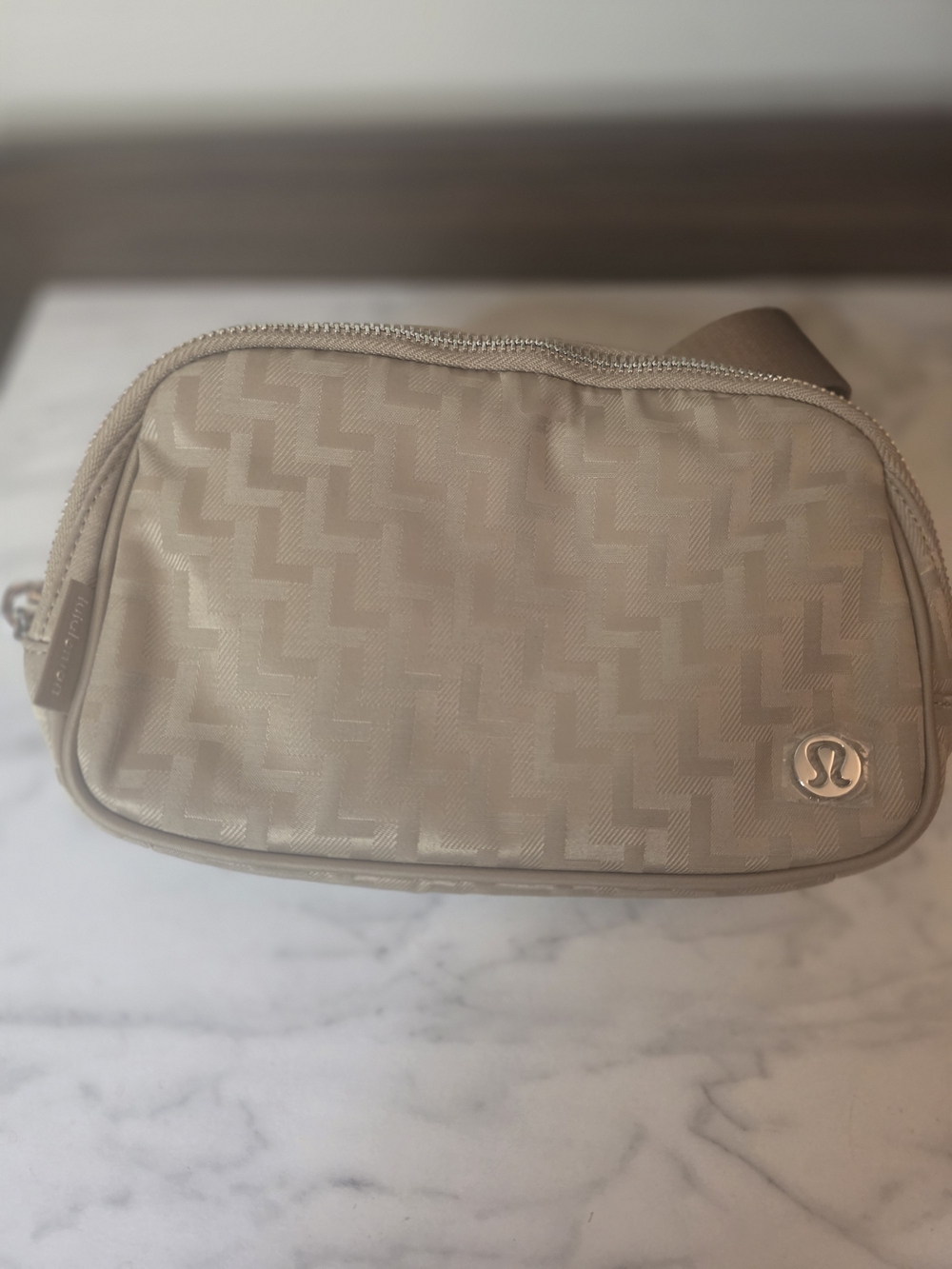 lululemon athletica Taupe 1L Belt Bag L Monogram with Subtle Geometric Texture